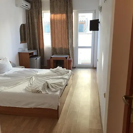 Готель Arkadia Приморсько