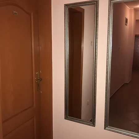 Arkadia Готель Приморсько