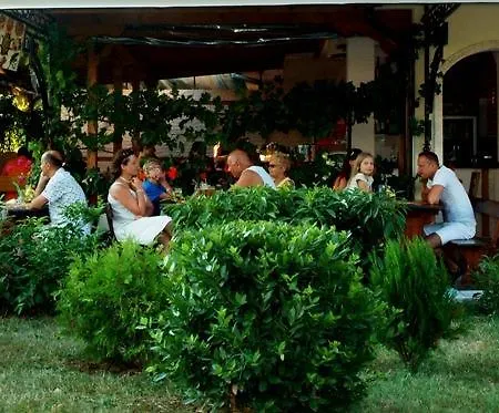 Arkadia Готель 2*