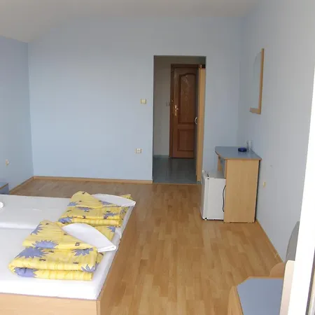Hotel Arkadia 2*